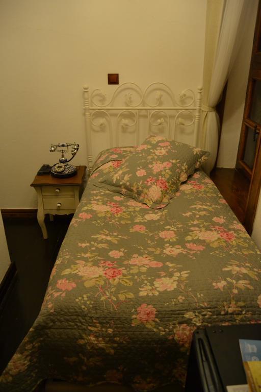 ברגאמה Aristonicus Boutique Hotel חדר תמונה