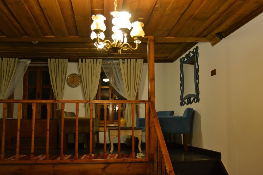 ברגאמה Aristonicus Boutique Hotel מראה חיצוני תמונה