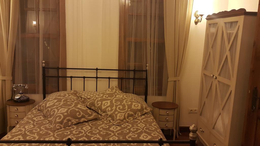 ברגאמה Aristonicus Boutique Hotel חדר תמונה